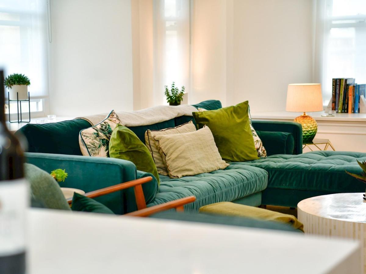 Apartment Pass The Keys Beautiful 2 Bed With Parking In The Bay