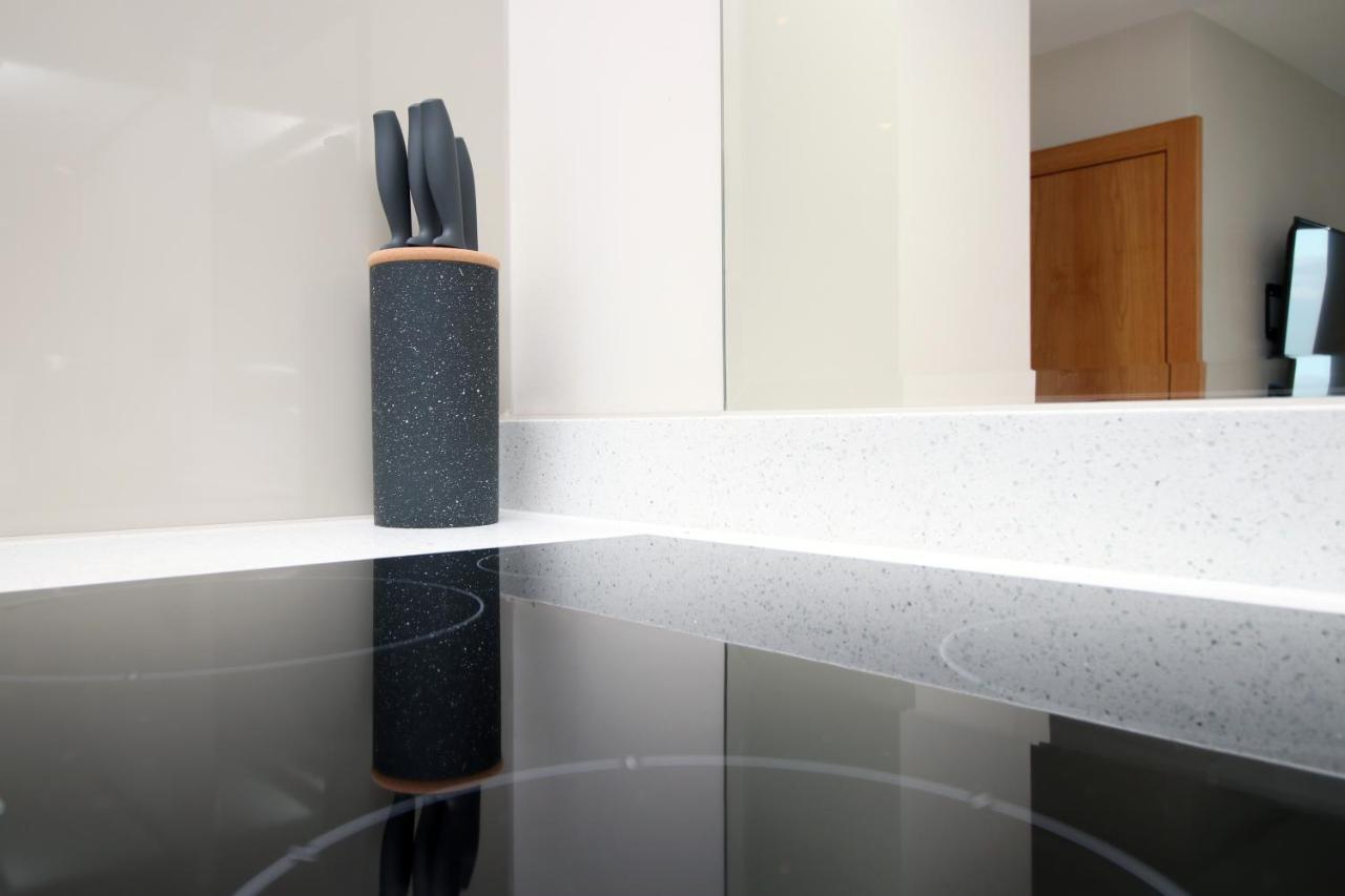The Skyline - Luxury Centre Flat With Designated Parking Cardiff