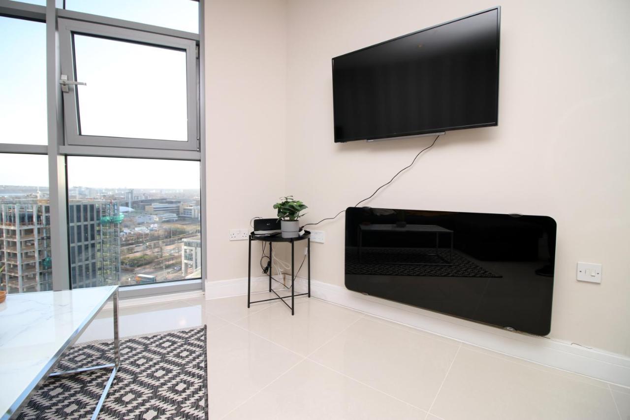 The Skyline - Luxury Centre Flat With Designated Parking Apartment Cardiff