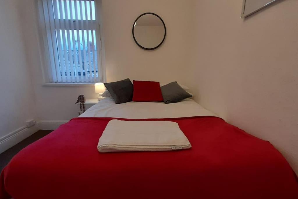 Spacious 4 Bedroom, Free Netflix, Central Location Cardiff
