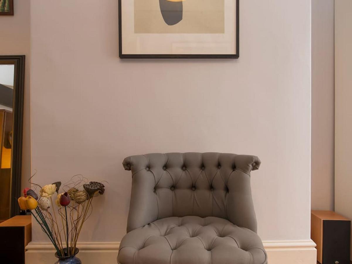 Spacious 4 Bedroom Character In Pontcanna *