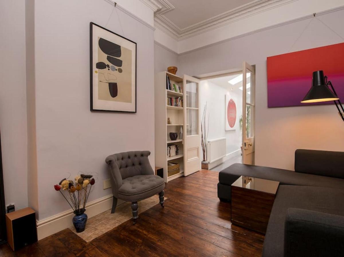 Spacious 4 Bedroom Character In Pontcanna Cardiff