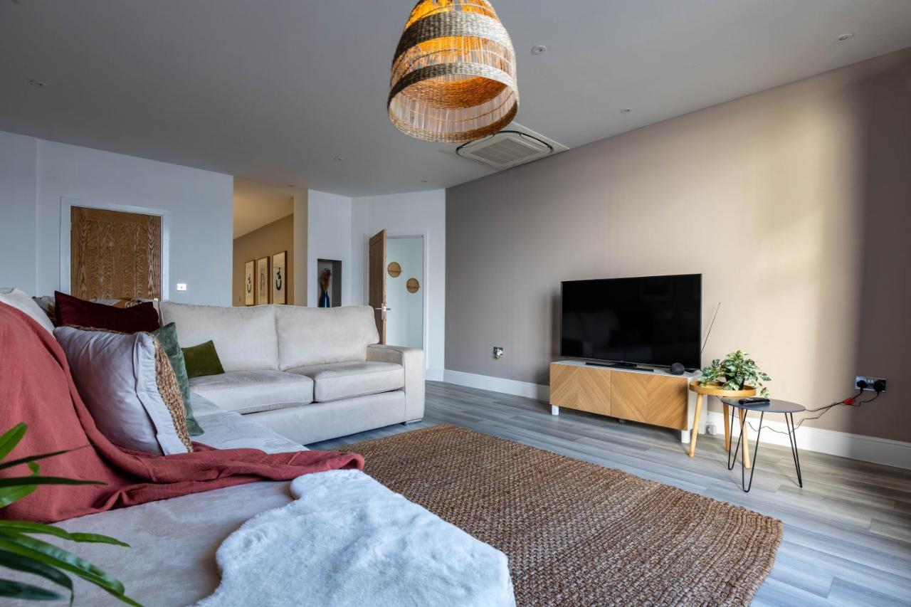 Apartment Luxury 1br Seafront *