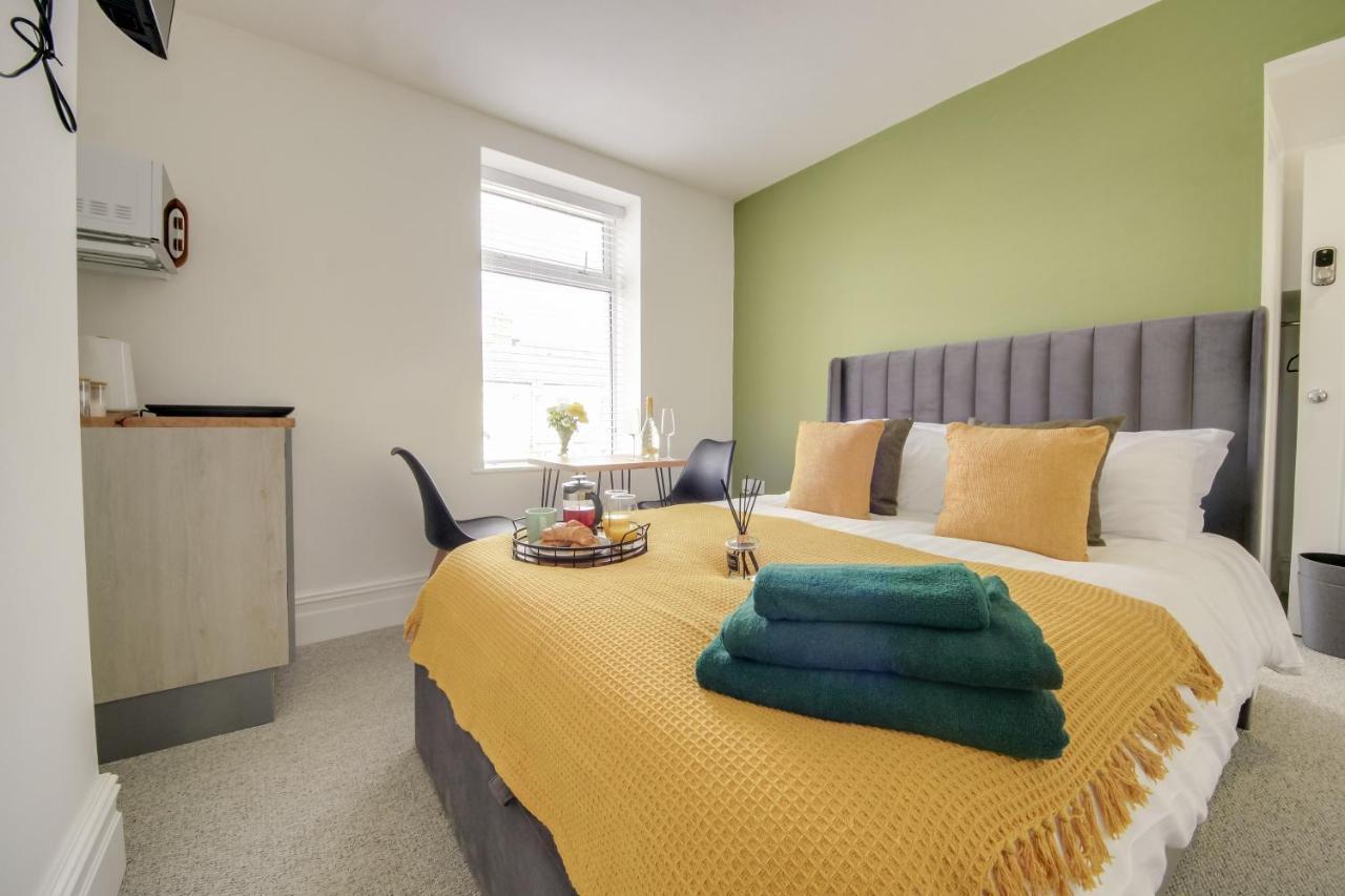 Bay Studio By Staying-away Cardiff