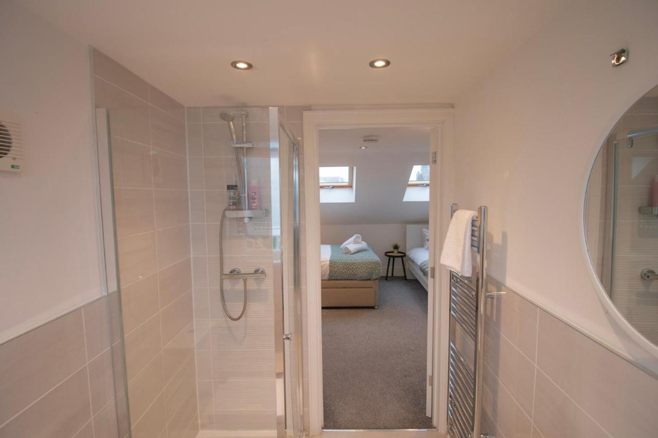 St Peters Townhouse By Promise * Cardiff