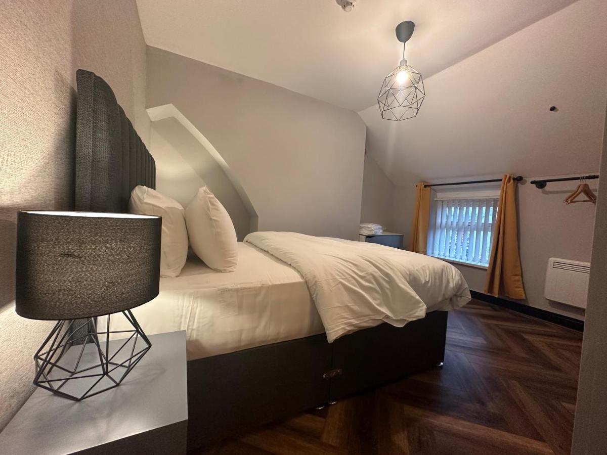 Taff Waterside Premier