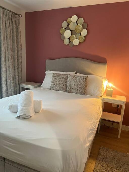 Brickworks Centre Apartment- Cardiff