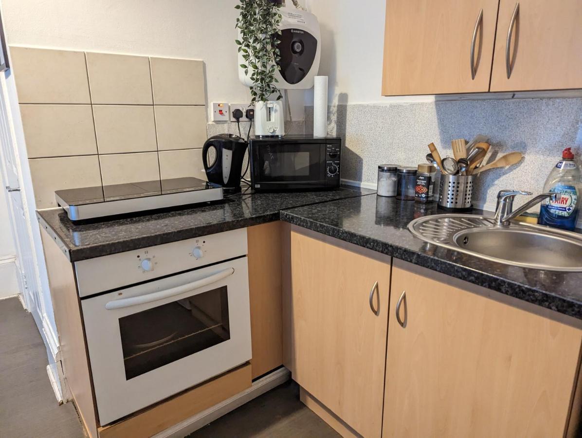 1 Bedroom In A Supurb Area Of * Cardiff