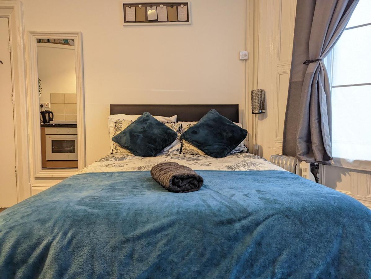 1 Bedroom In A Supurb Area Of Apartment