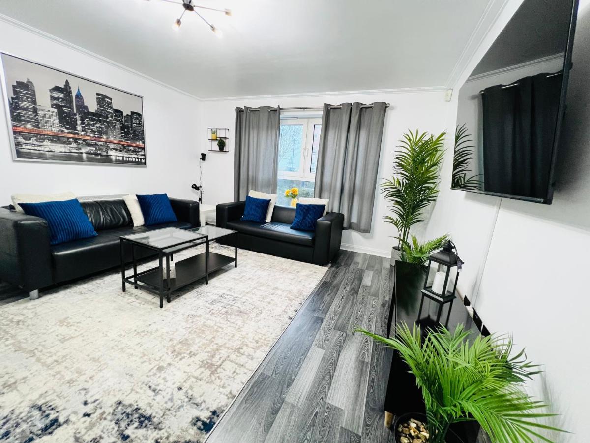 Lush Gated Bay Flat With Fastwifi And Parking Cardiff