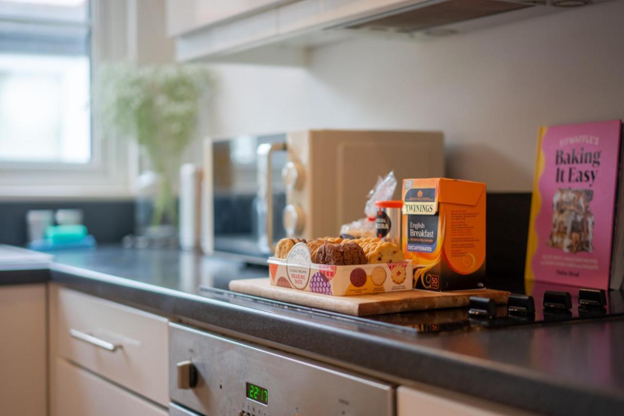 Apartment 2 Bed - Centre - Free Parking *
