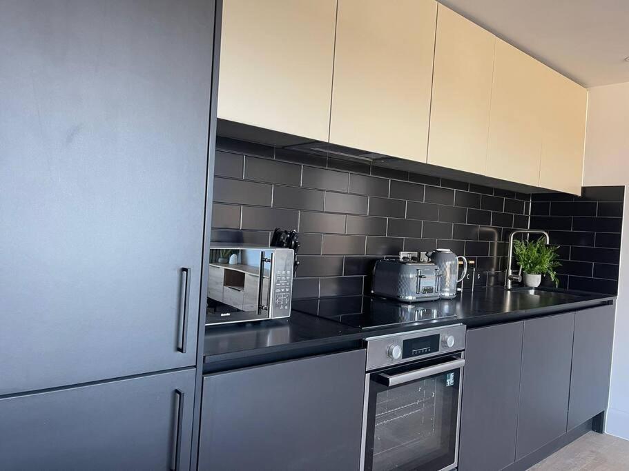 Apartment Trendy In Free Parking