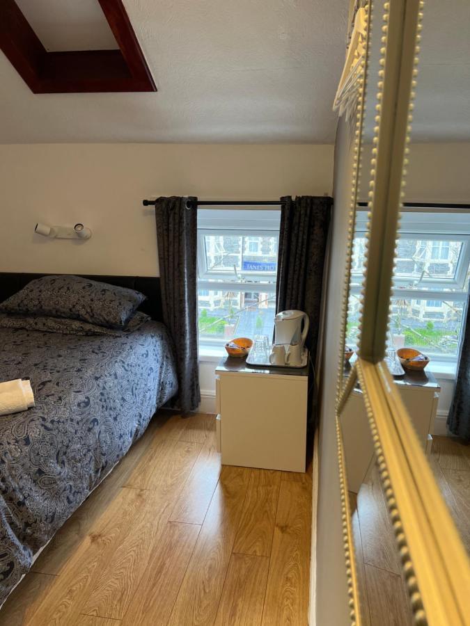 Guest house Parklane Cardiff