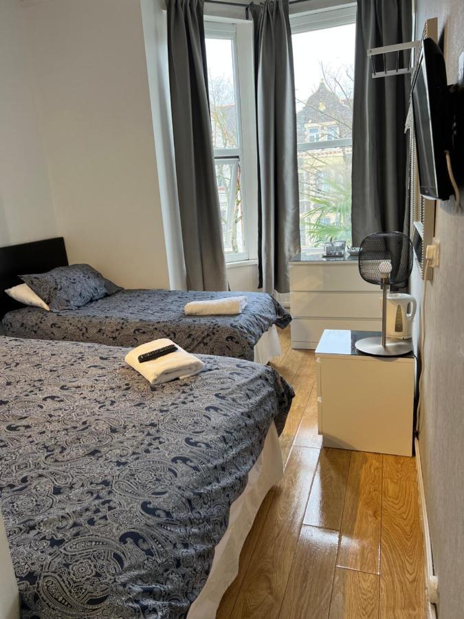 Guest house Parklane Cardiff