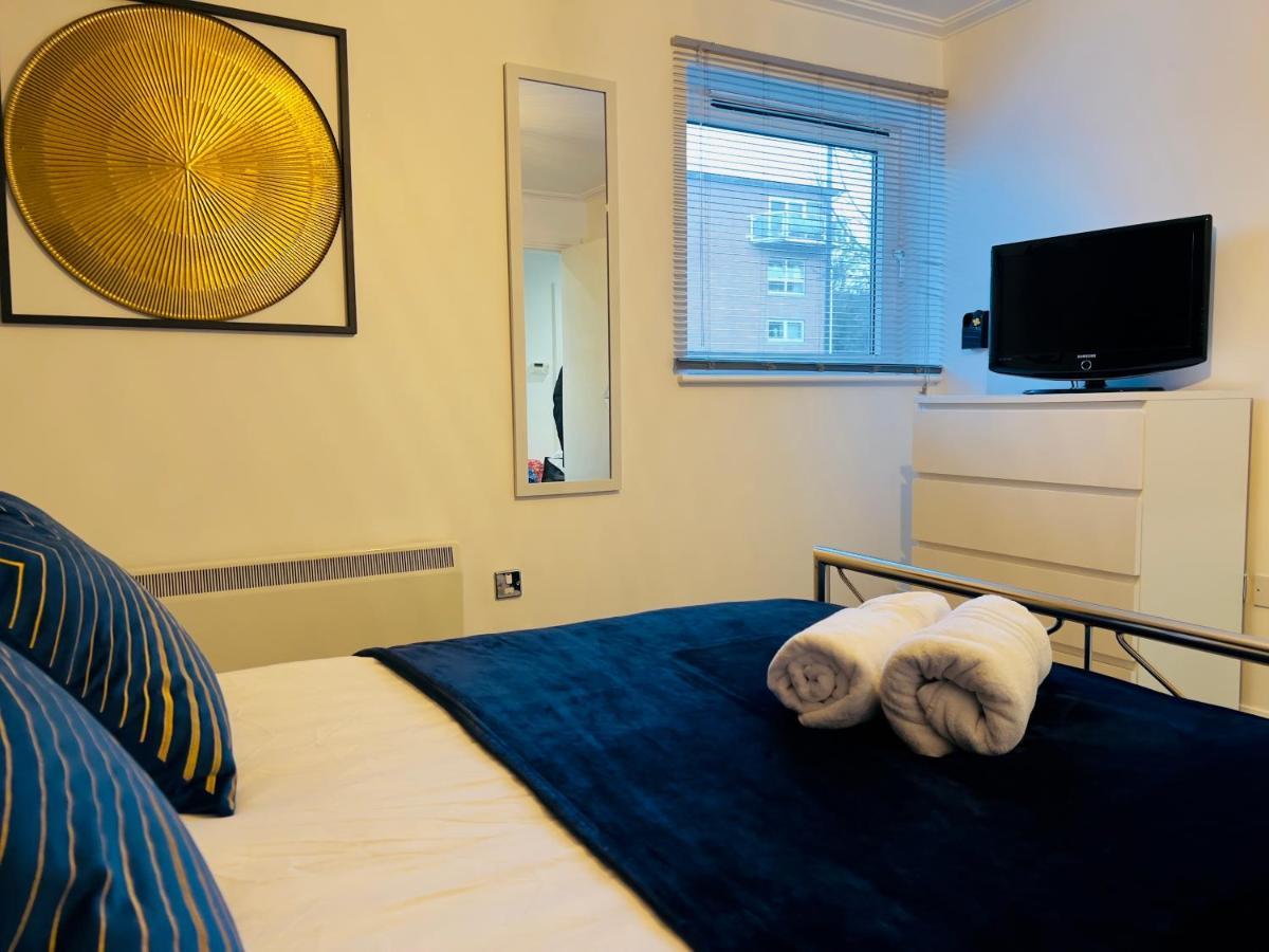 Lush Gated Bay Flat With Fastwifi And Parking Apartment Cardiff