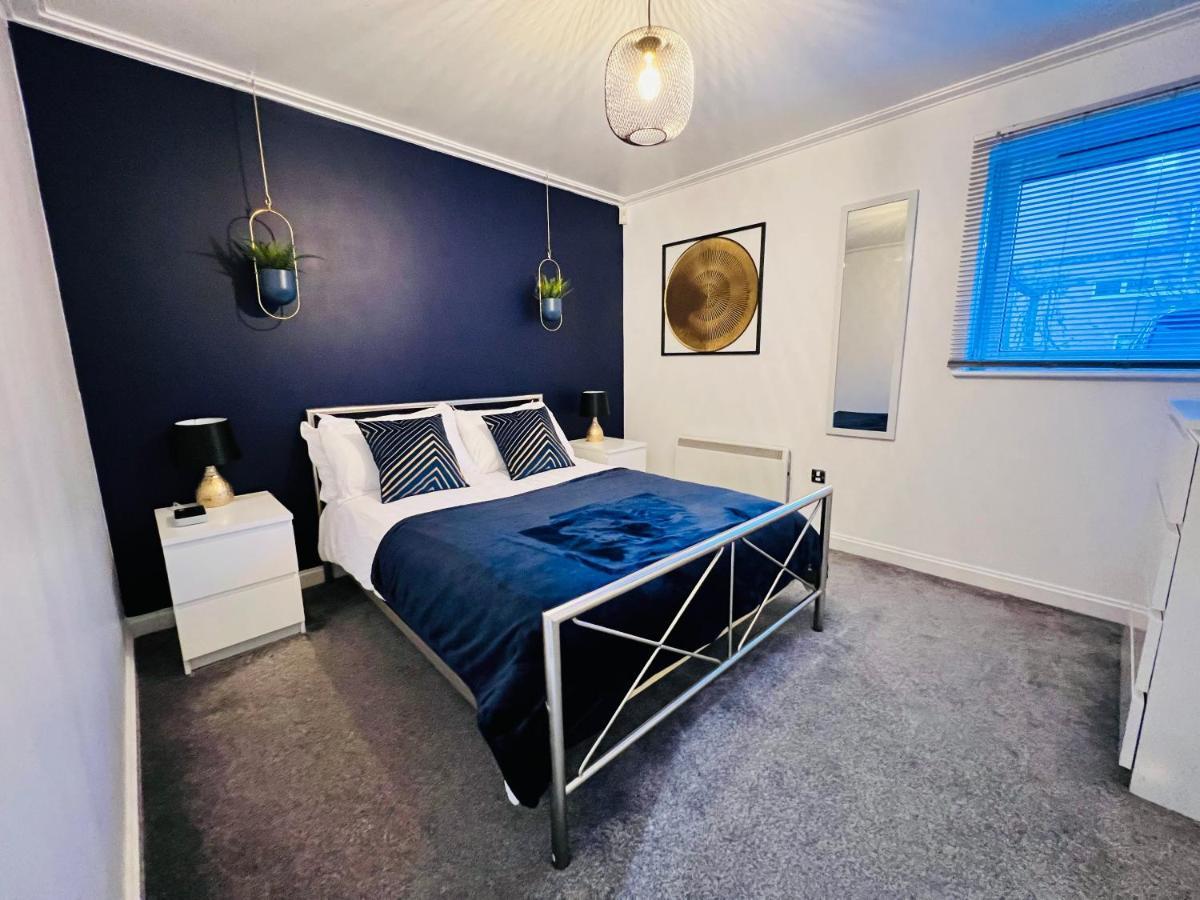 Apartment Lush Gated Bay Flat With Fastwifi And Parking Cardiff
