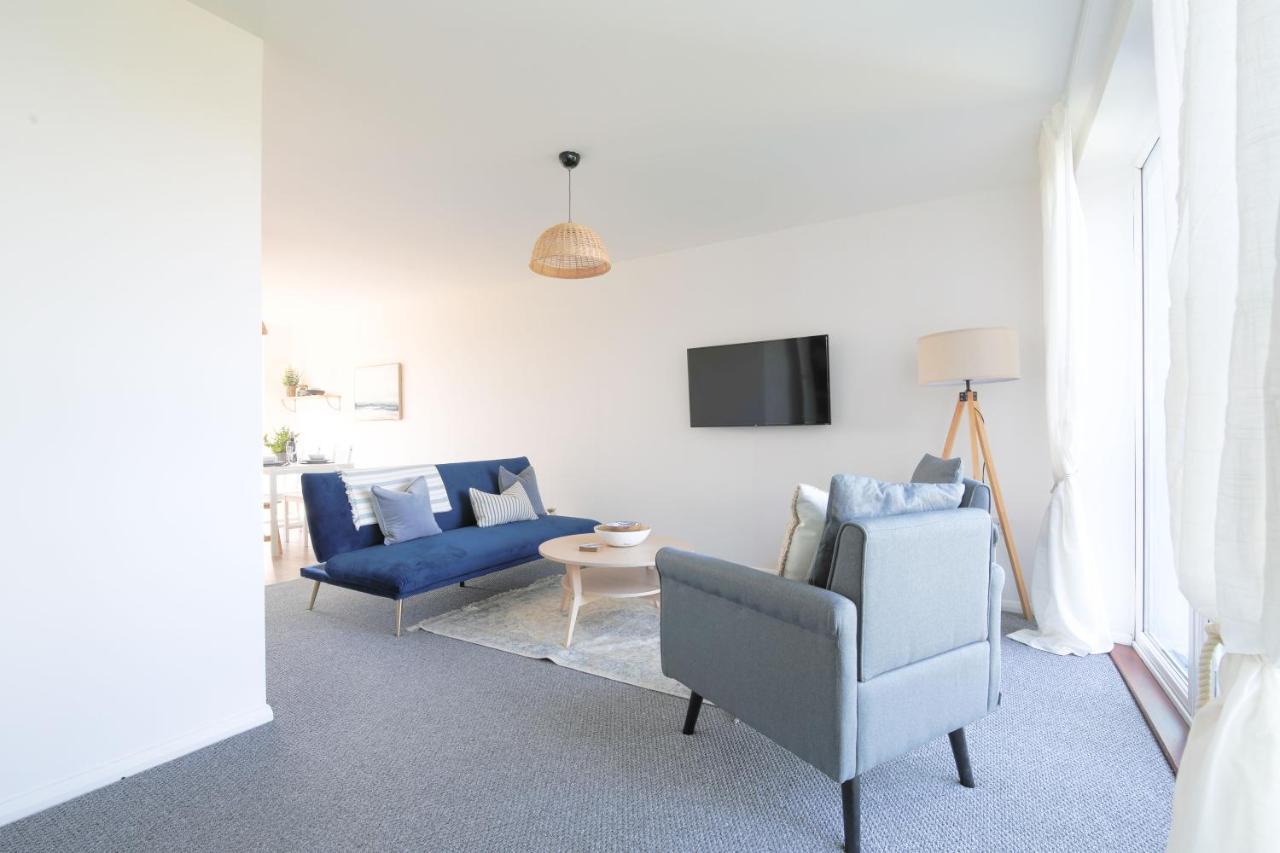 Stayright 2bed Overlooking Water With Free Parking And 2 Bathrooms *