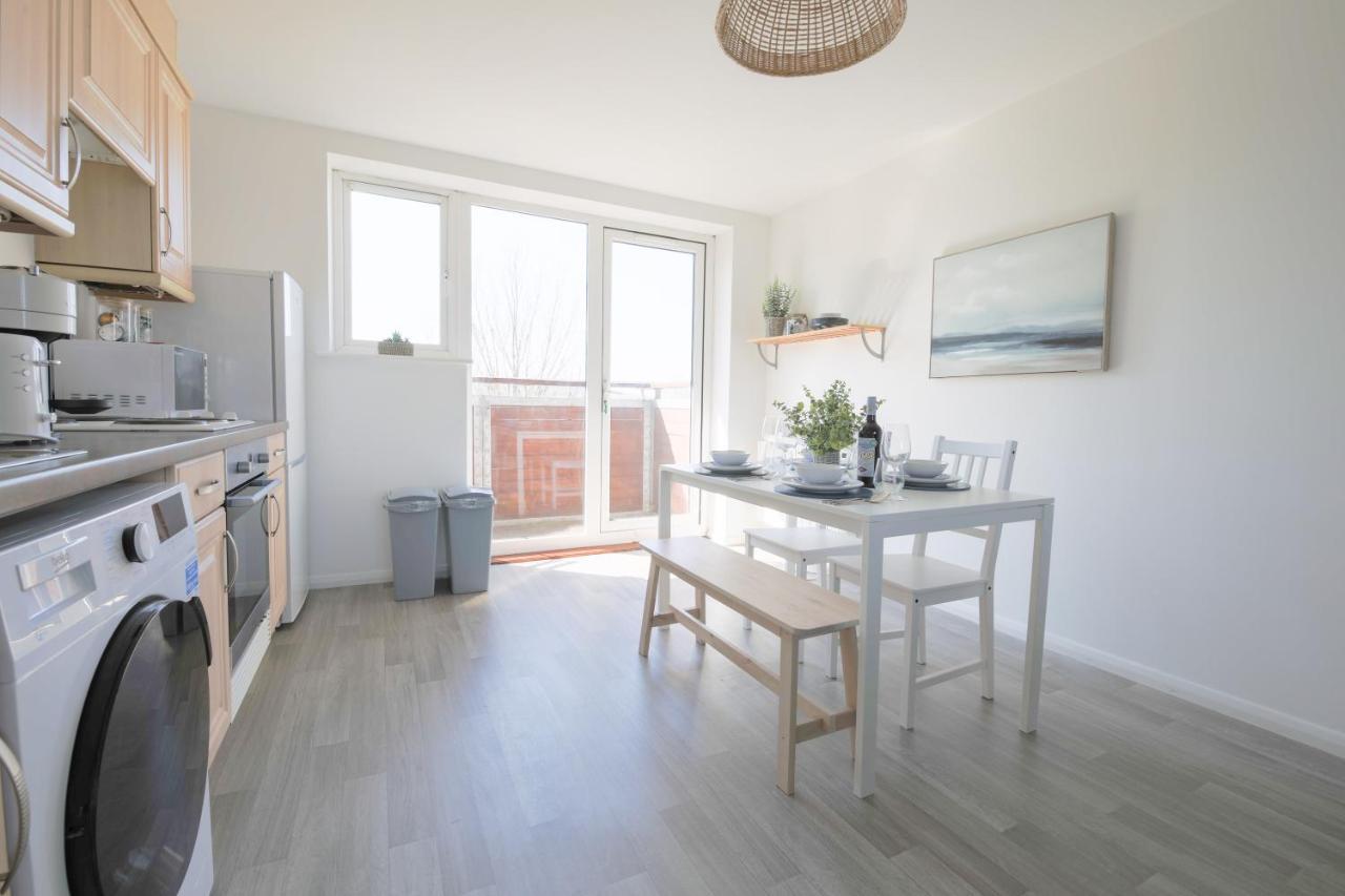Apartment Stayright 2bed Overlooking Water With Free Parking And 2 Bathrooms Cardiff