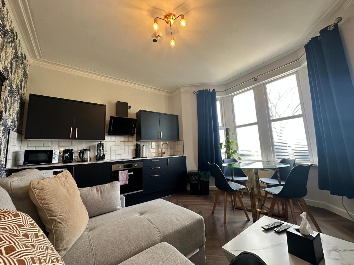 Taff Waterside Premier Cardiff