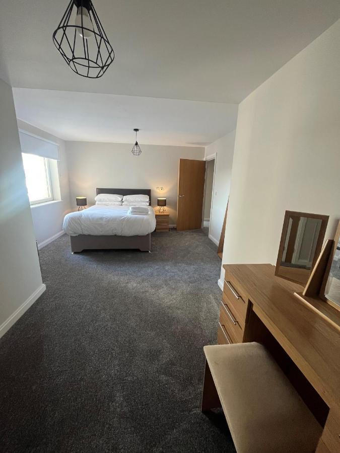 Century Wharf Apartments By Urban Space Apartment Cardiff