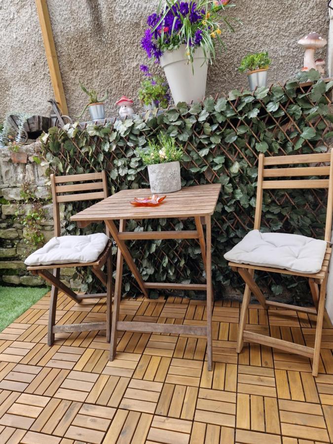 Holiday home Tynant House- Modern 3 Bed House- Centre And Free Parking