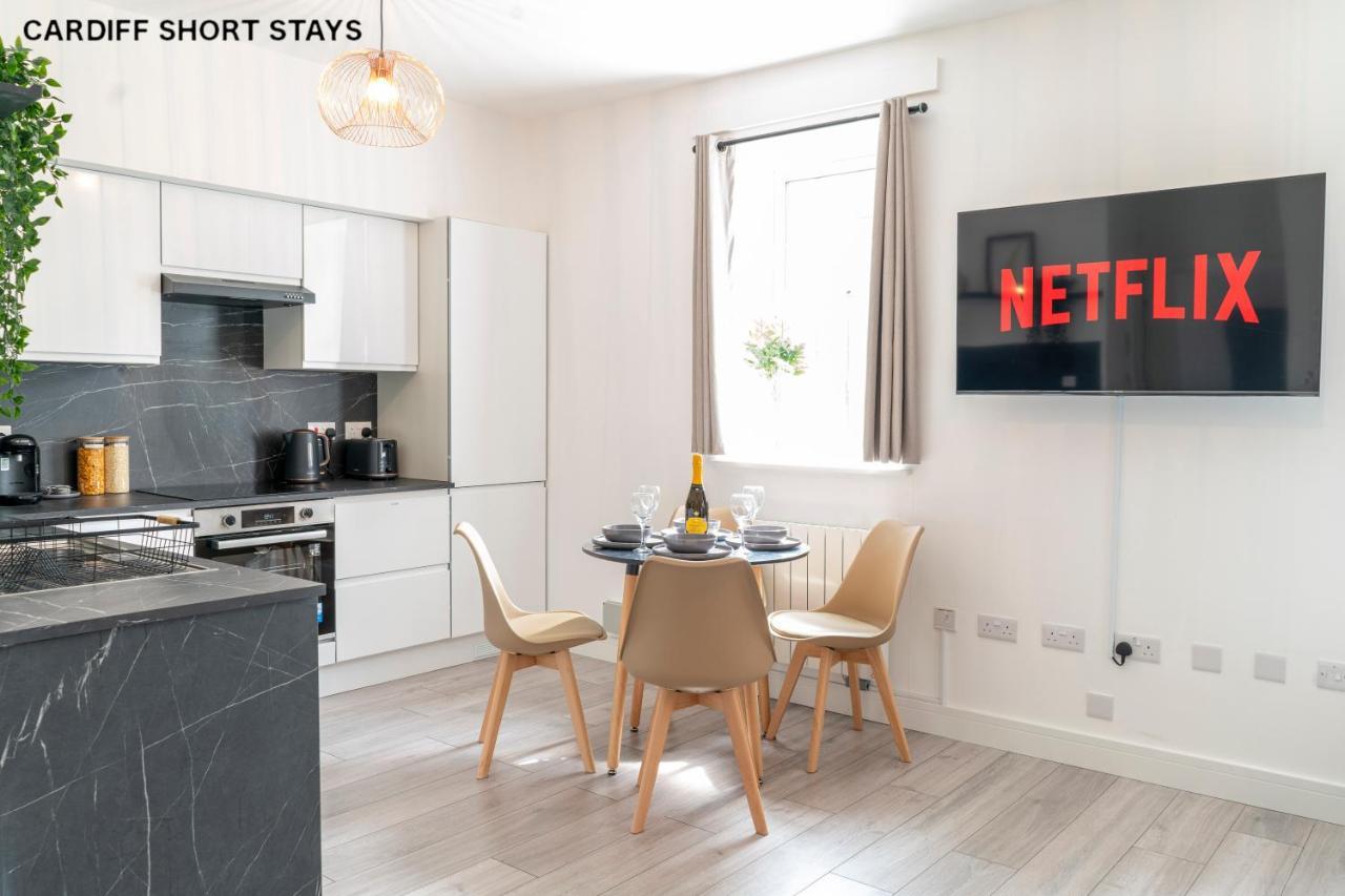 Luxury Stadium Place - Fast Wifi - Free Parking * Cardiff