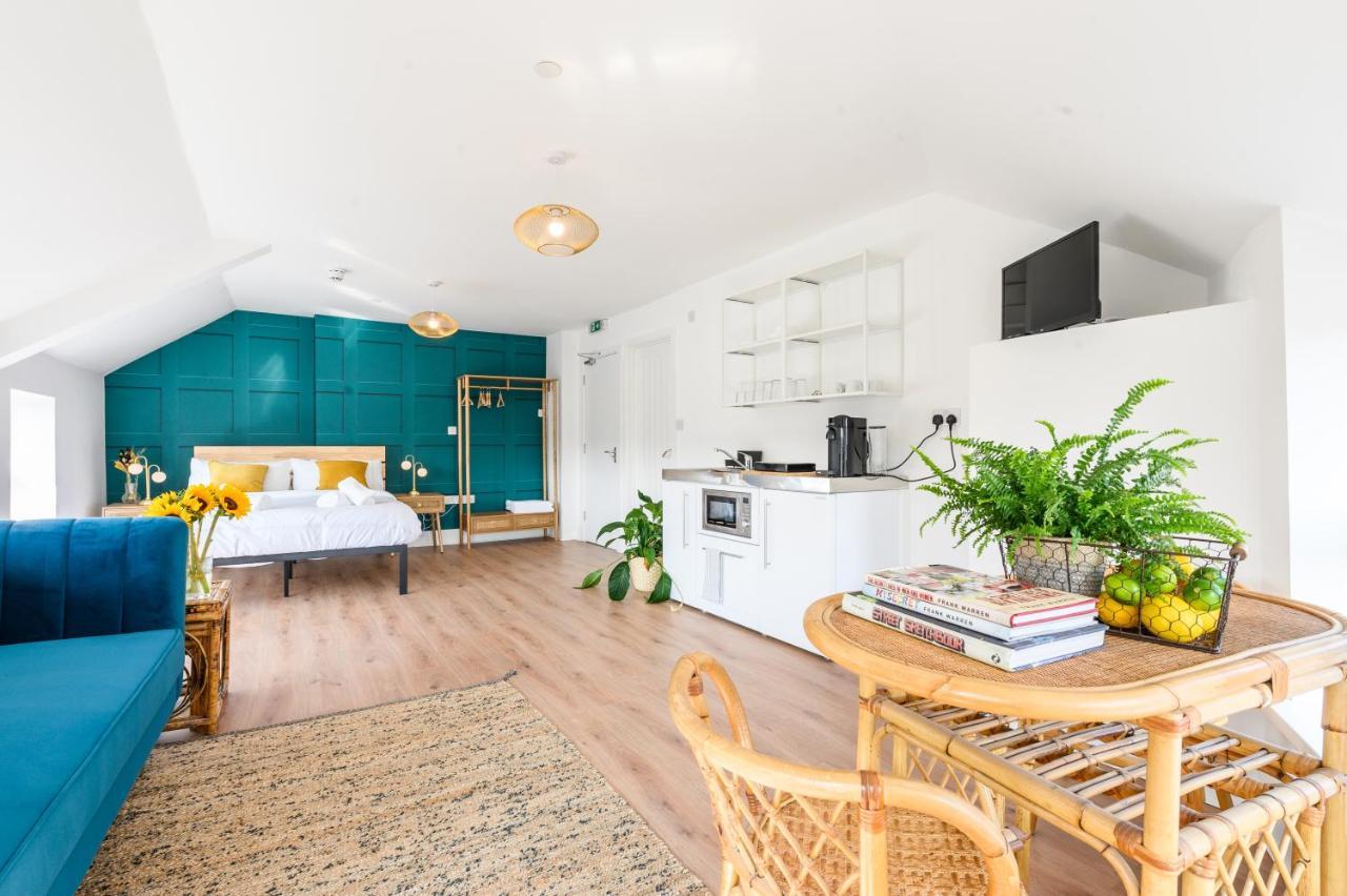 Apartment Neighbourhood Bedrooms