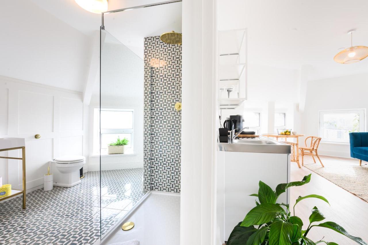 Neighbourhood Bedrooms Apartment
