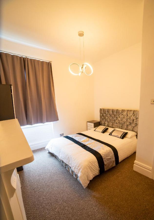 Apartment Entire 2 Bedroom Ground Floor Centre & Stadium Cardiff