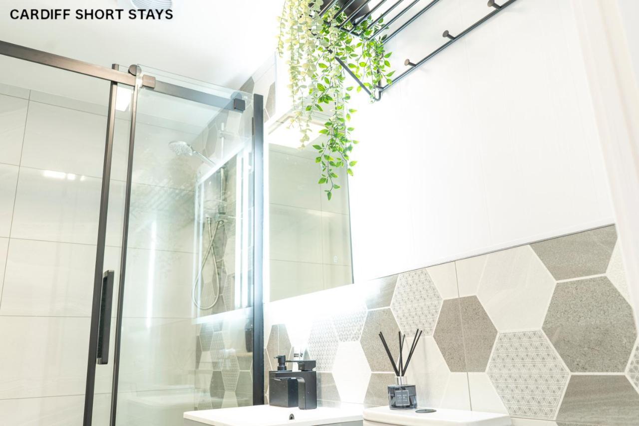 Luxury Stadium Place - Fast Wifi - Free Parking Cardiff