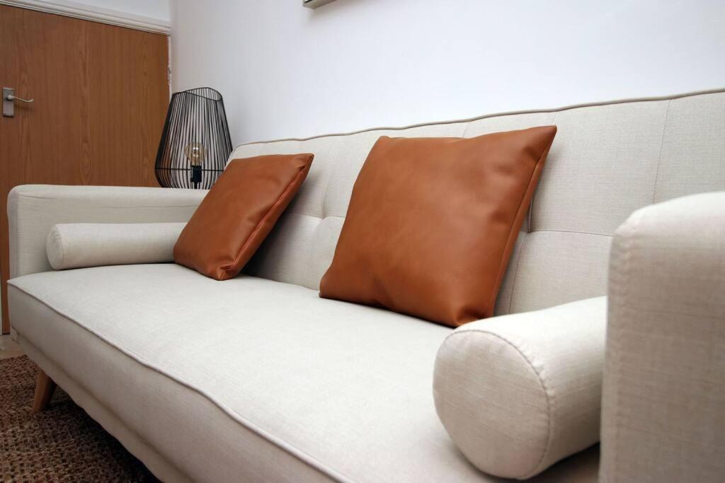 Apartment 2 Bedroom Entire Near Principality Stadium
