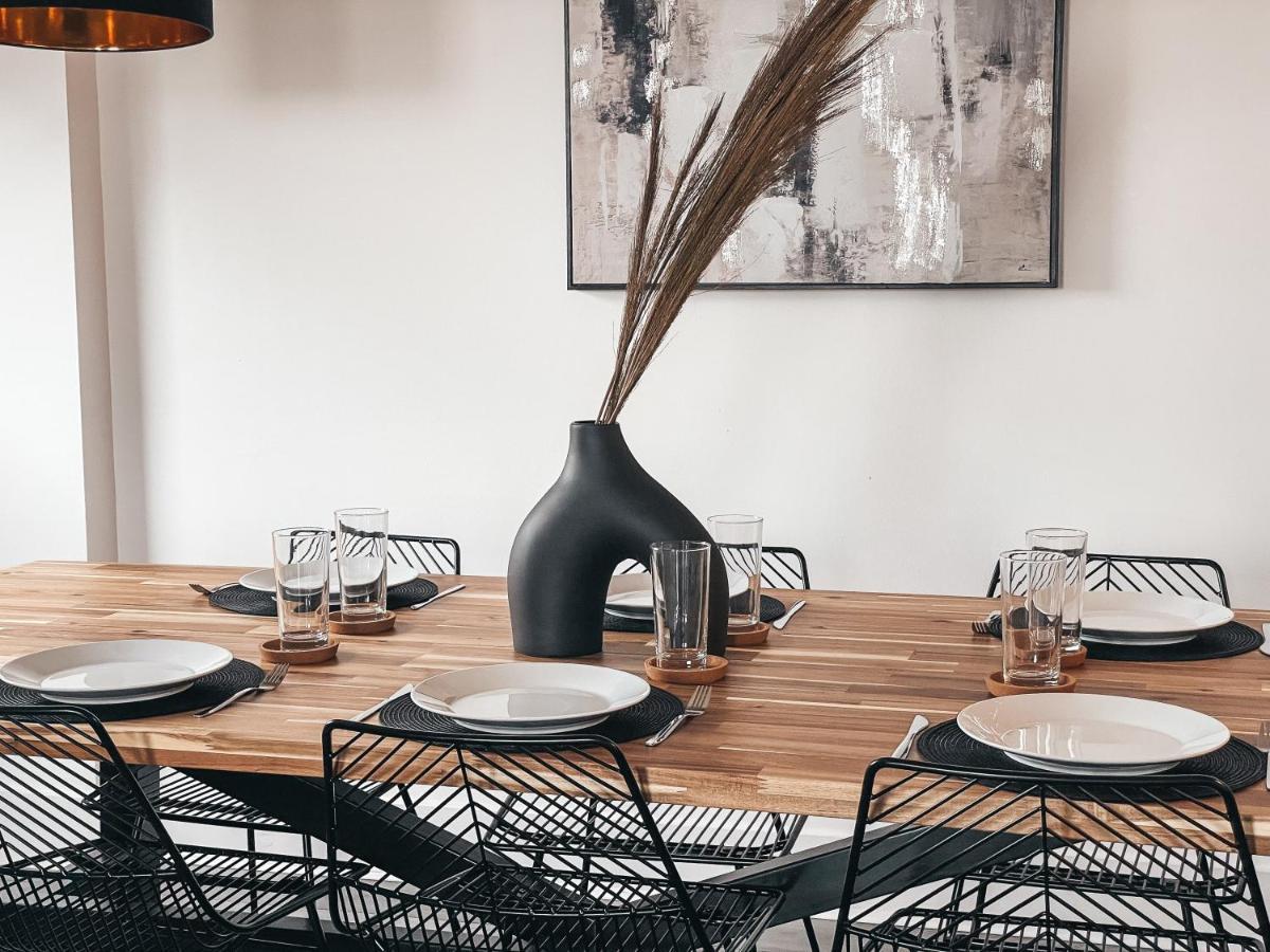 The Aspect, By Solace Apartment Cardiff