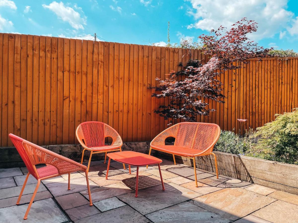 Ty-fry House, By Solace Holiday home *