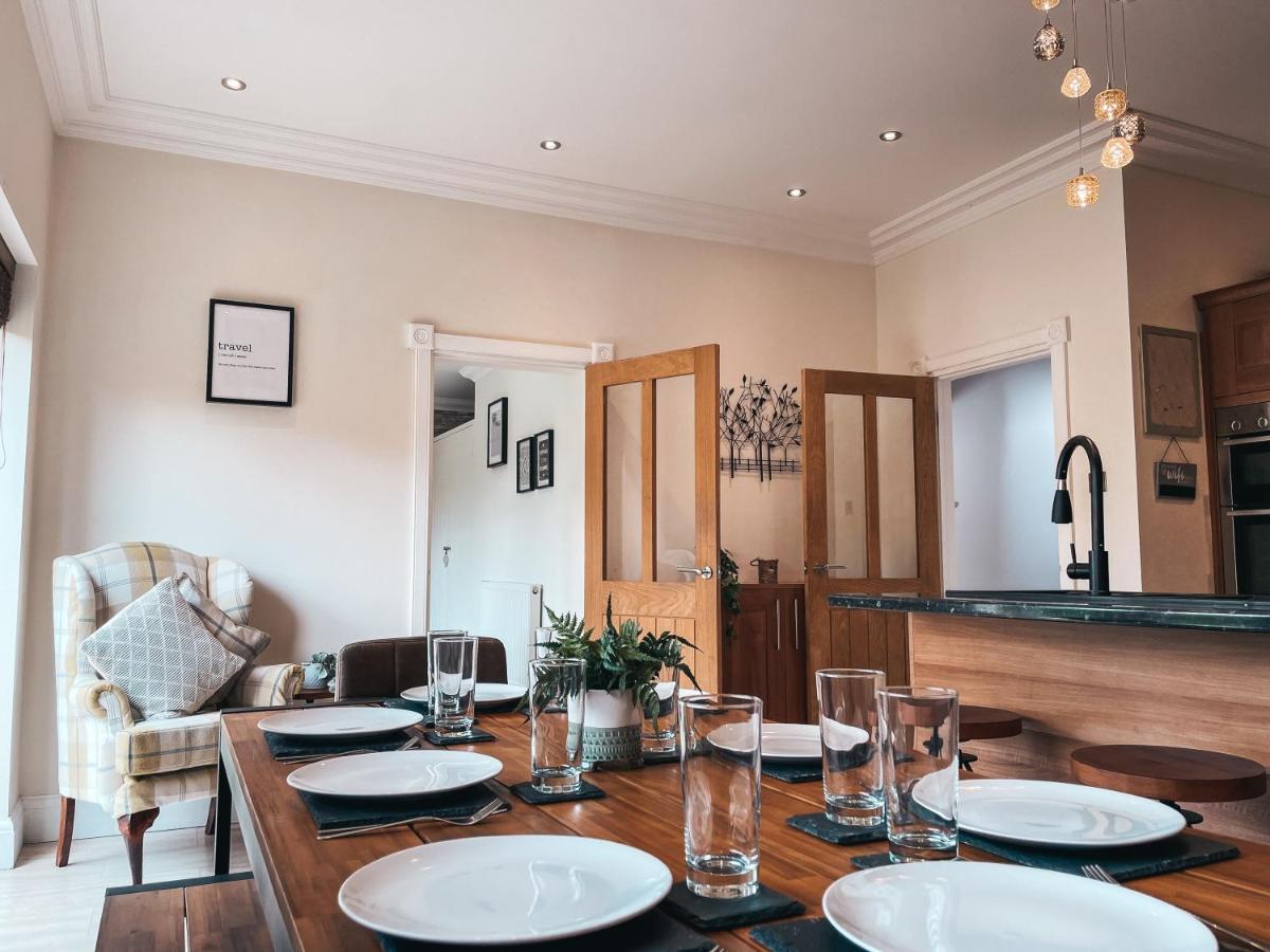 Holiday home Ty-fry House, By Solace Cardiff