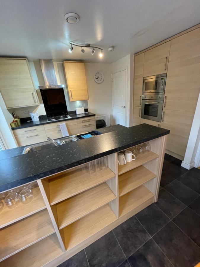 Holiday home In Cardiff. Sleeps 6