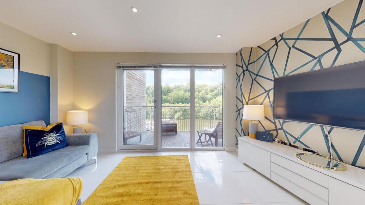 Apartment Marina Luxury - Bay - Free Parking & Wi-fi