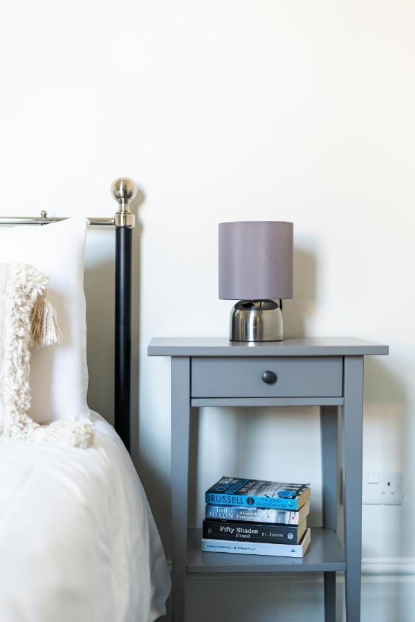 Apartment 35a Howard Gardens - Centre Cardiff