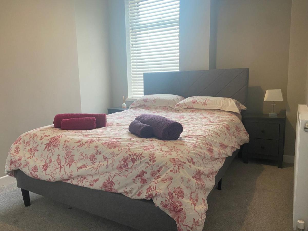 Homestay Private Double In Our Cardiff