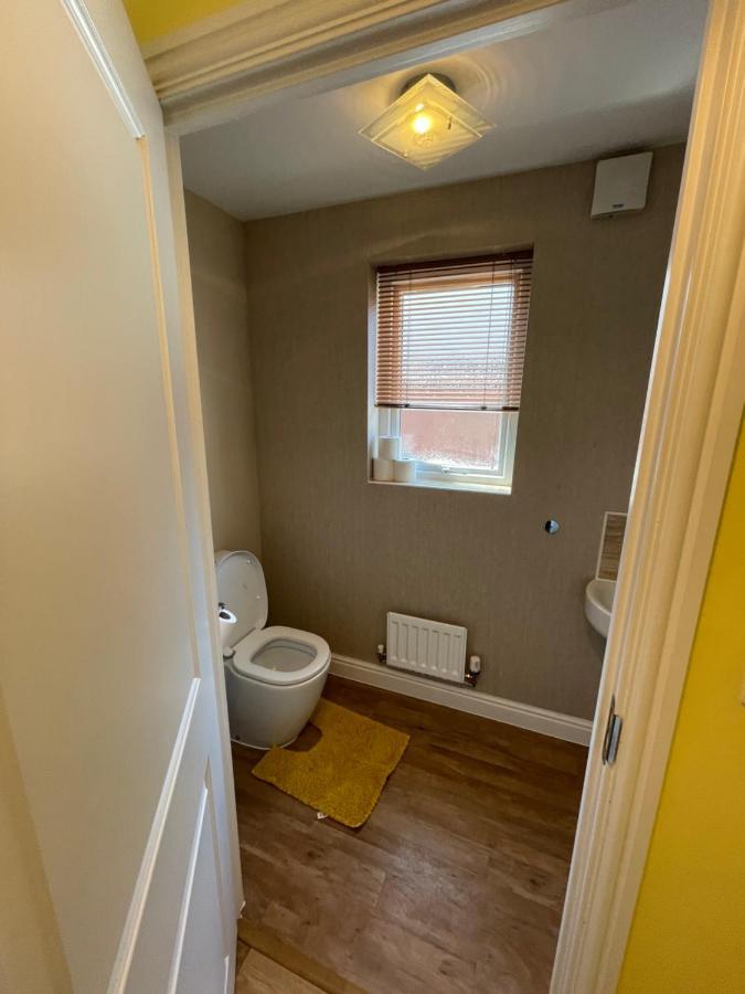 In Cardiff, Sleeps 8 * Cardiff