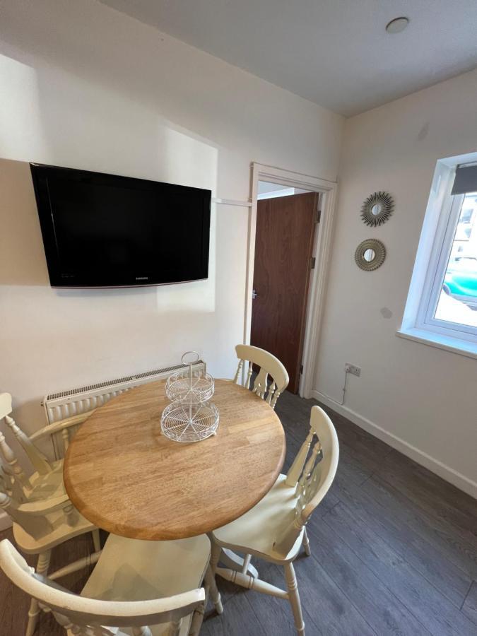Apartment A Spacious Flat Cardiff