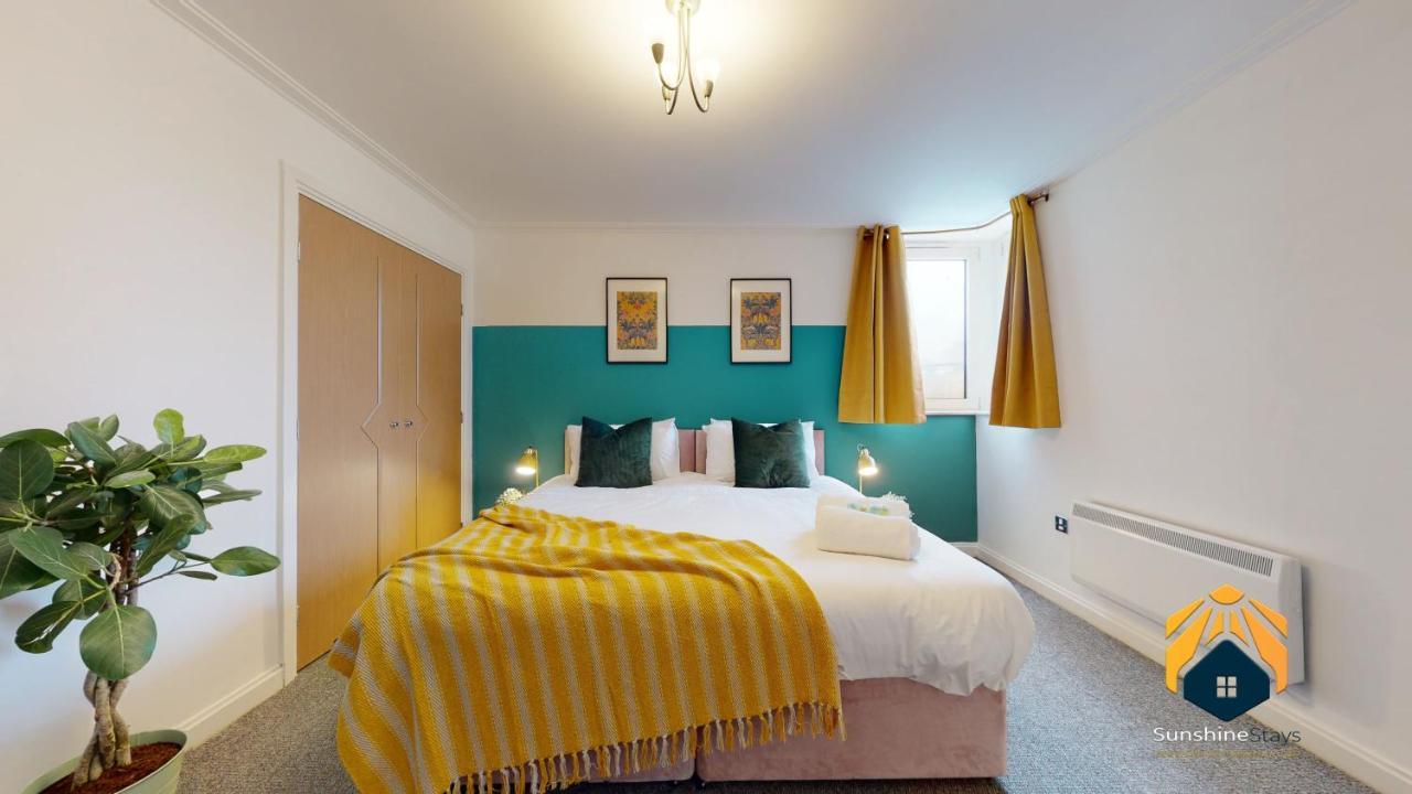 Stunning City Apartment! Sleeps 8