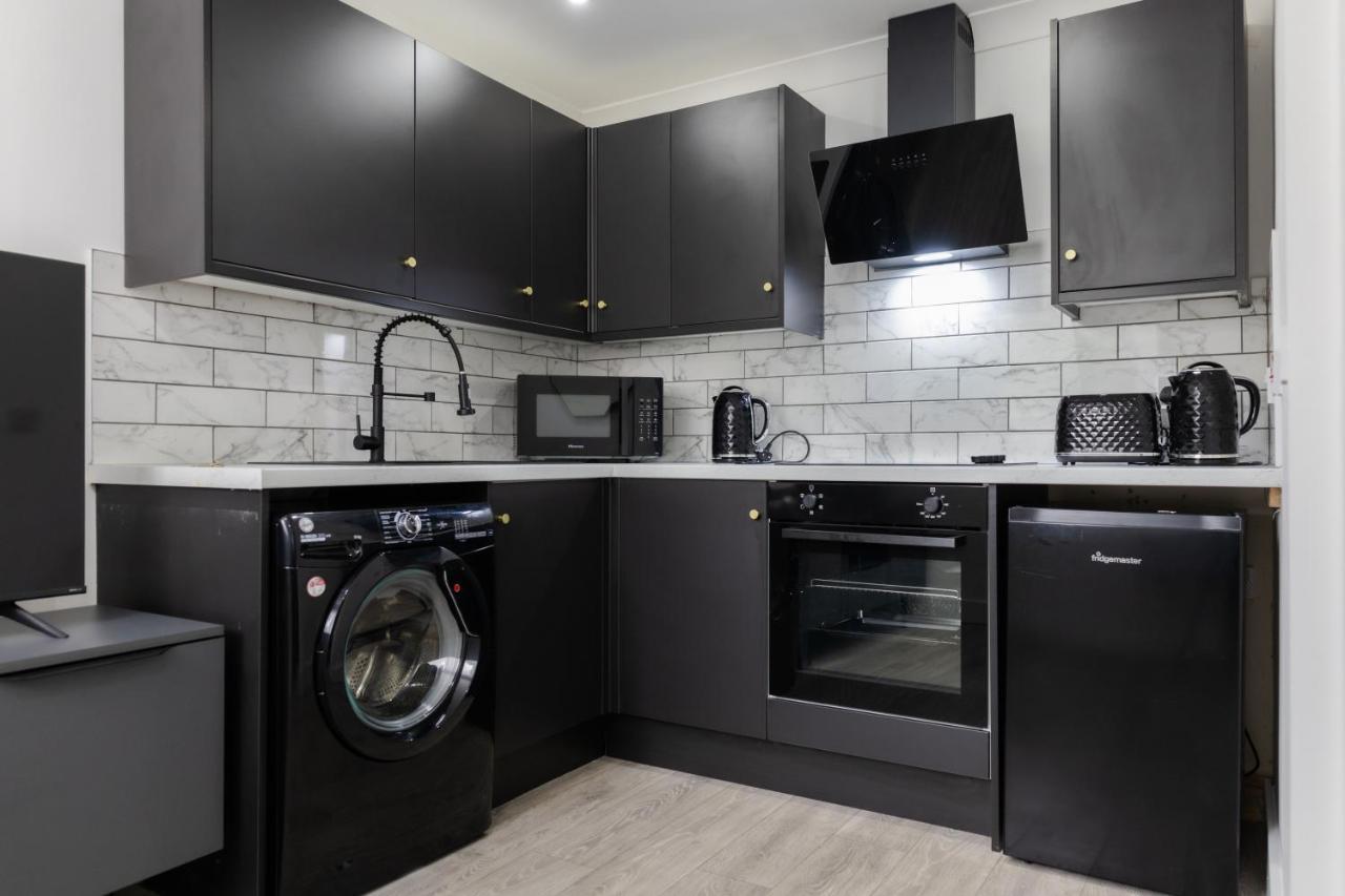 Chic Urban 2 Bedroom