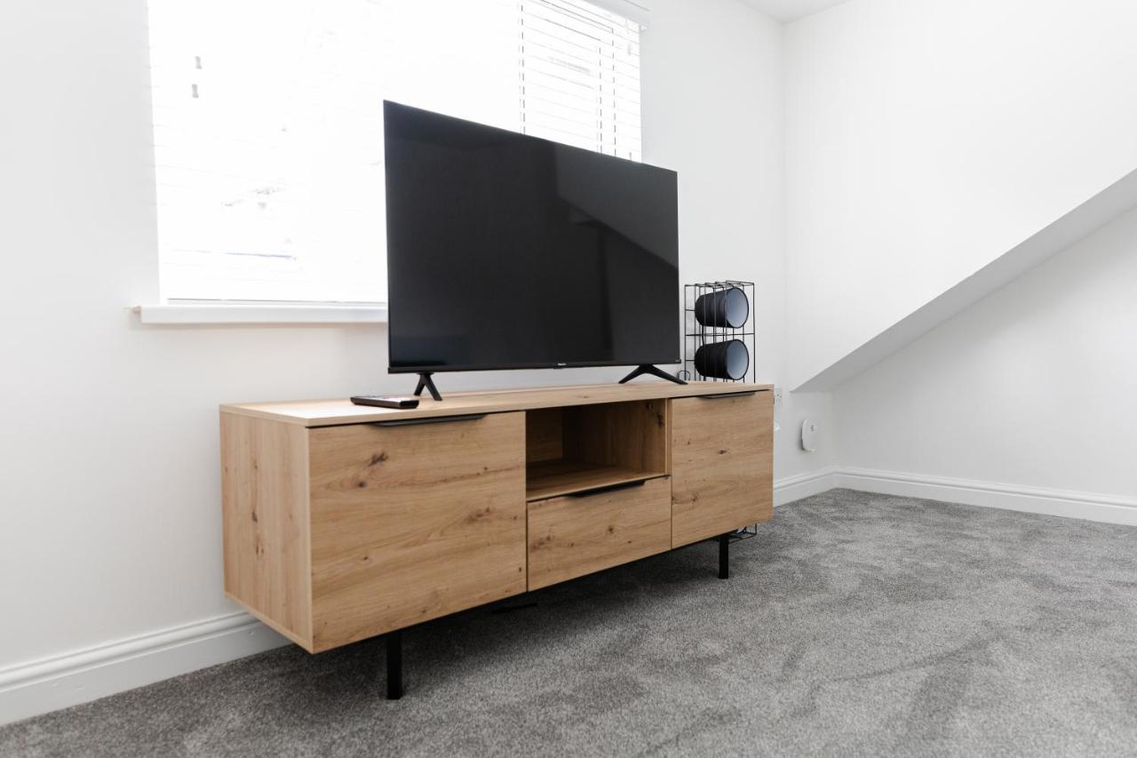 Chic Urban 2 Bedroom