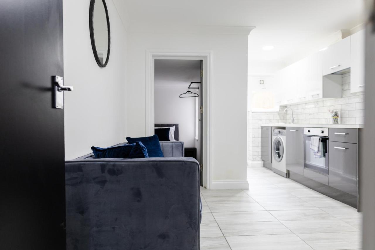 Apartment Chic Urban 2 Bedroom Cardiff