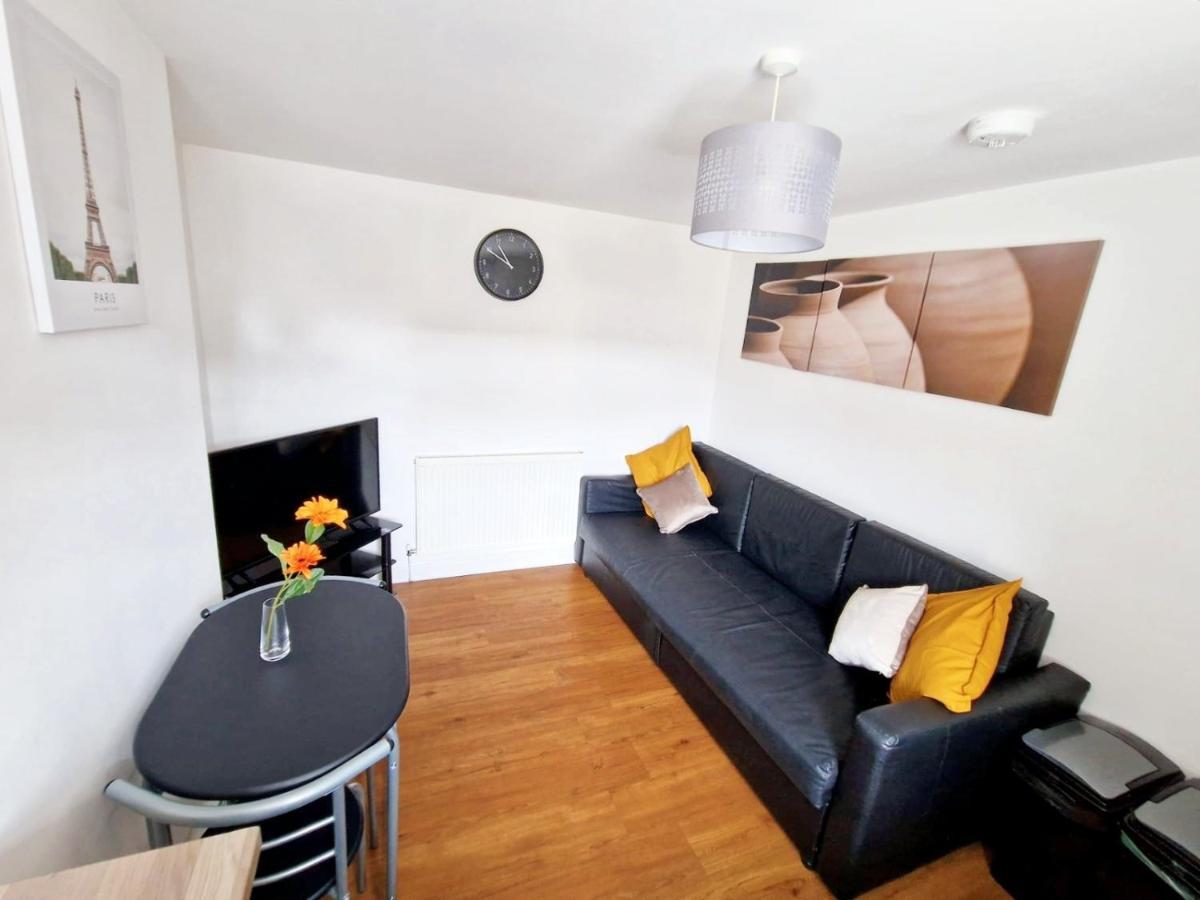 Jpl Apartment