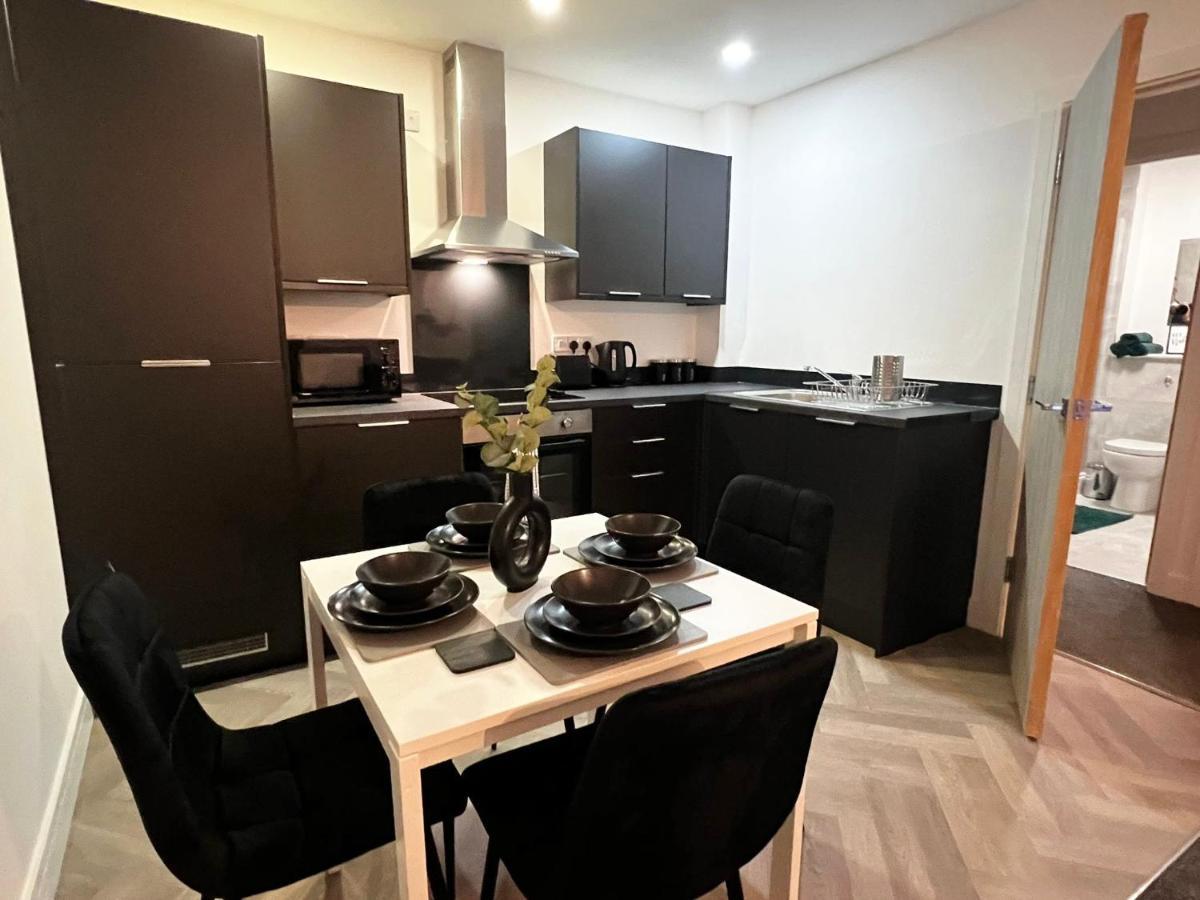 Richmond Village Apartment