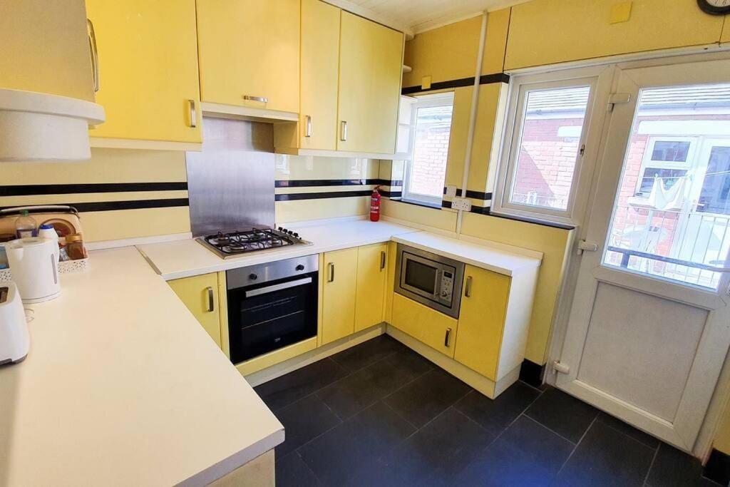 Free Parking-central Location Cardiff