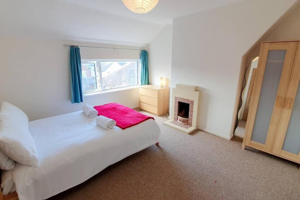Free Parking-central Location Apartment *