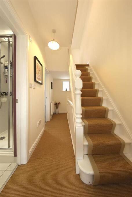 Perfectly Positioned Pad Holiday home Cardiff