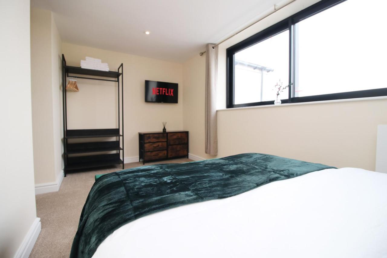 Luxury 4 Bedroom 4 Ensuite In Penarth Cardiff